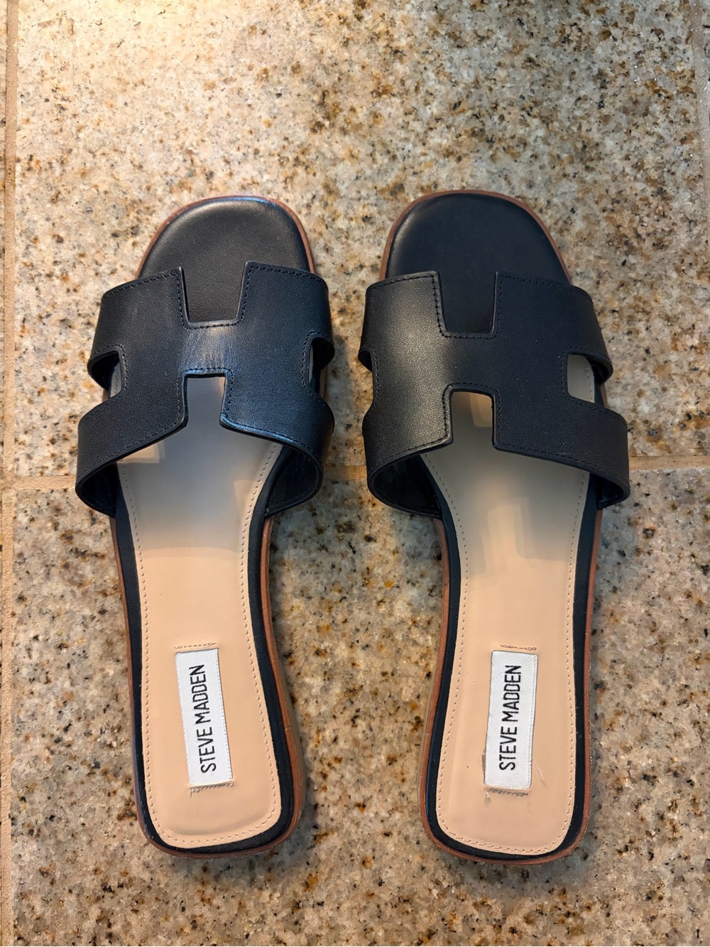 Steve Madden Black Leather H-Detail Slide Sandals